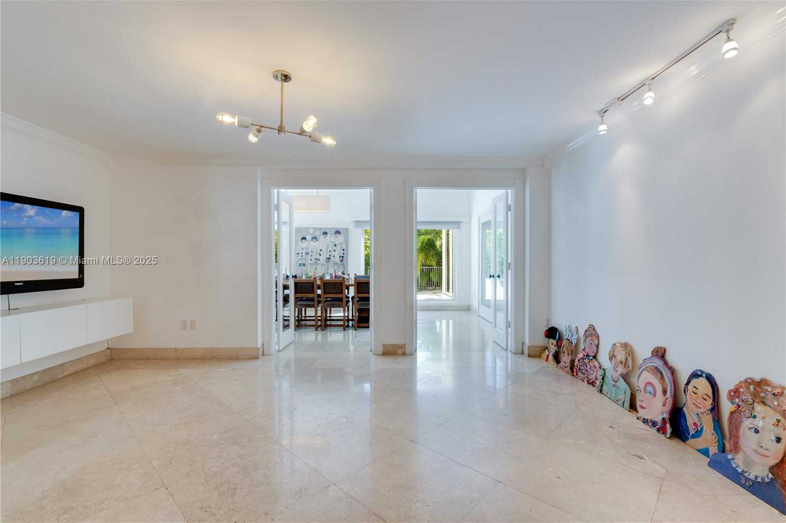 Small Image of 525 GLENRIDGE RD, Key Biscayne Number 26