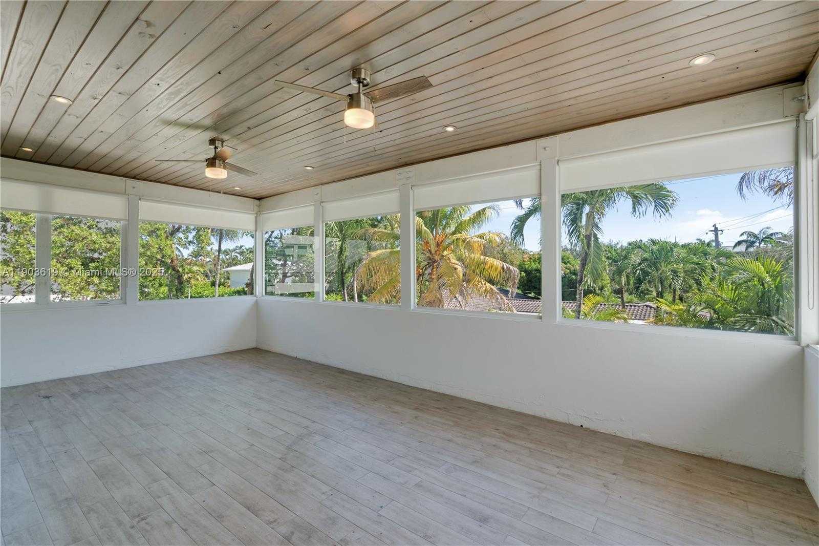 Small Image of 525 GLENRIDGE RD, Key Biscayne Number 36