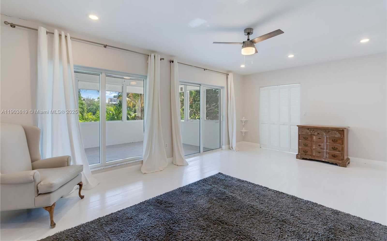 Small Image of 525 GLENRIDGE RD, Key Biscayne Number 52