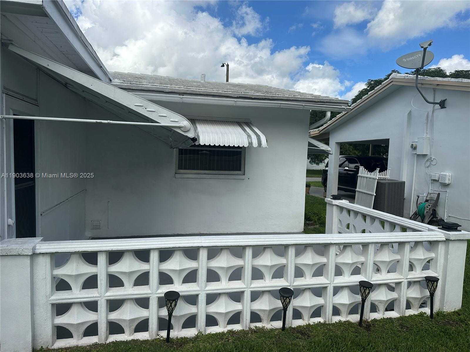 Imagen de Pequeño Objeto