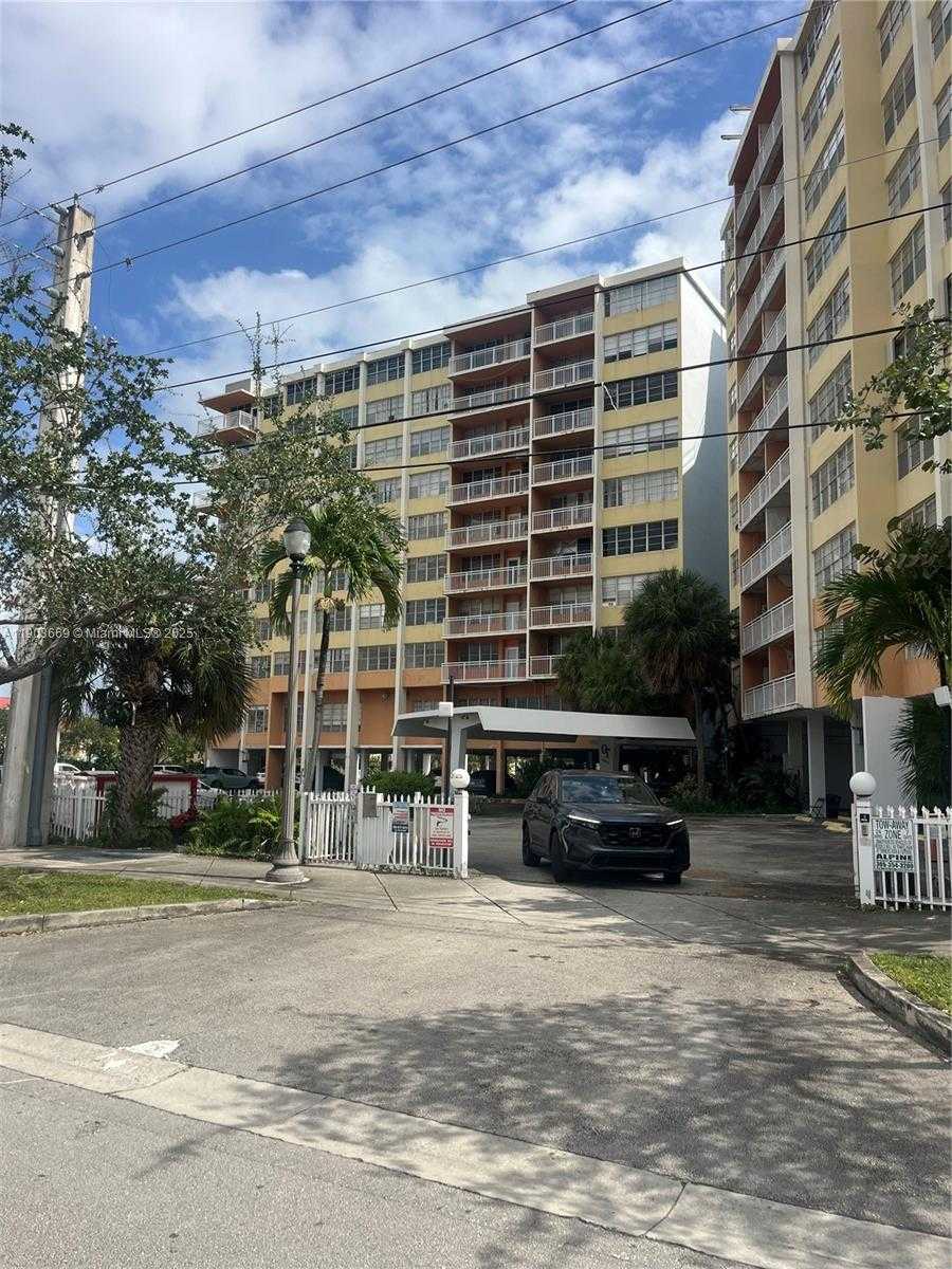Small Image of 2025 NORTH EAST 164TH ST #508, North Miami Beach Number 16