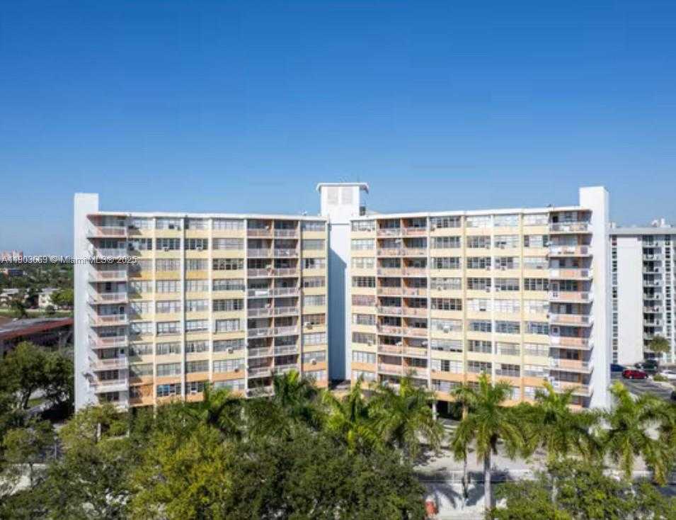 Small Image of 2025 NORTH EAST 164TH ST #508, North Miami Beach Number 18