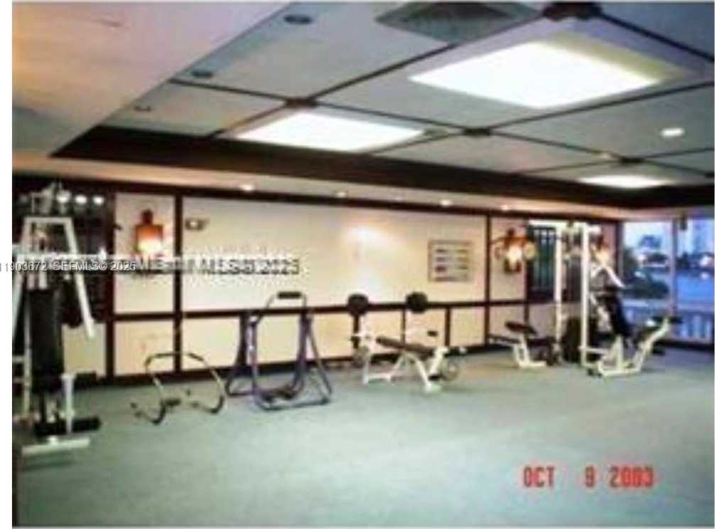 Small Image of 2910 POINT EAST DR #M610, Aventura Number 50
