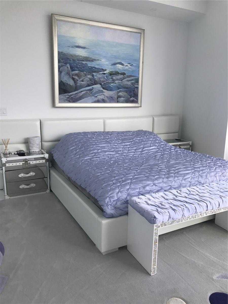 Small Image of 18101 COLLINS AVE #PH101, Sunny Isles Beach Number 5