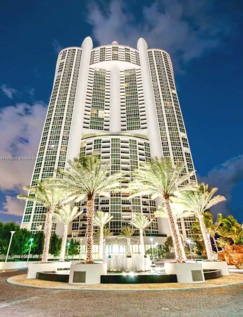 Small Image of 18101 COLLINS AVE #PH101, Sunny Isles Beach Number 6