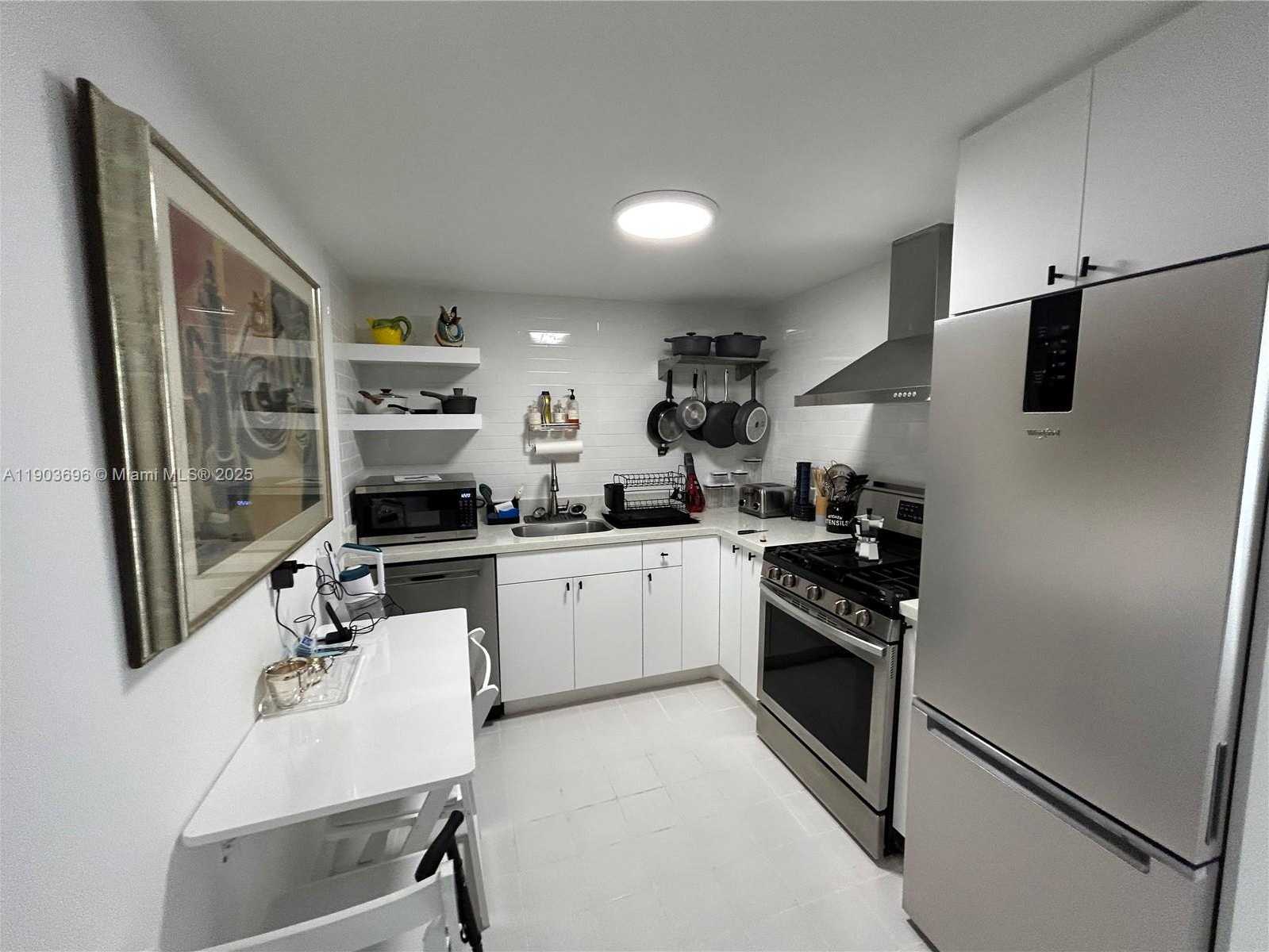 Small Image of Coral Gables Number 5