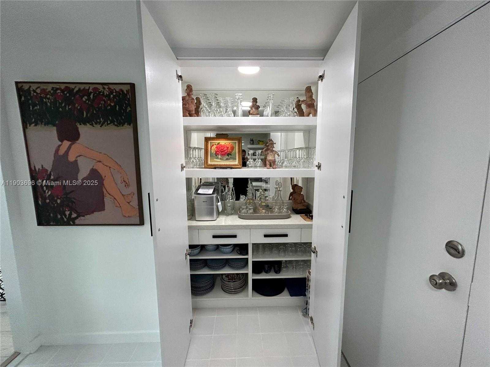 Small Image of Coral Gables Number 6