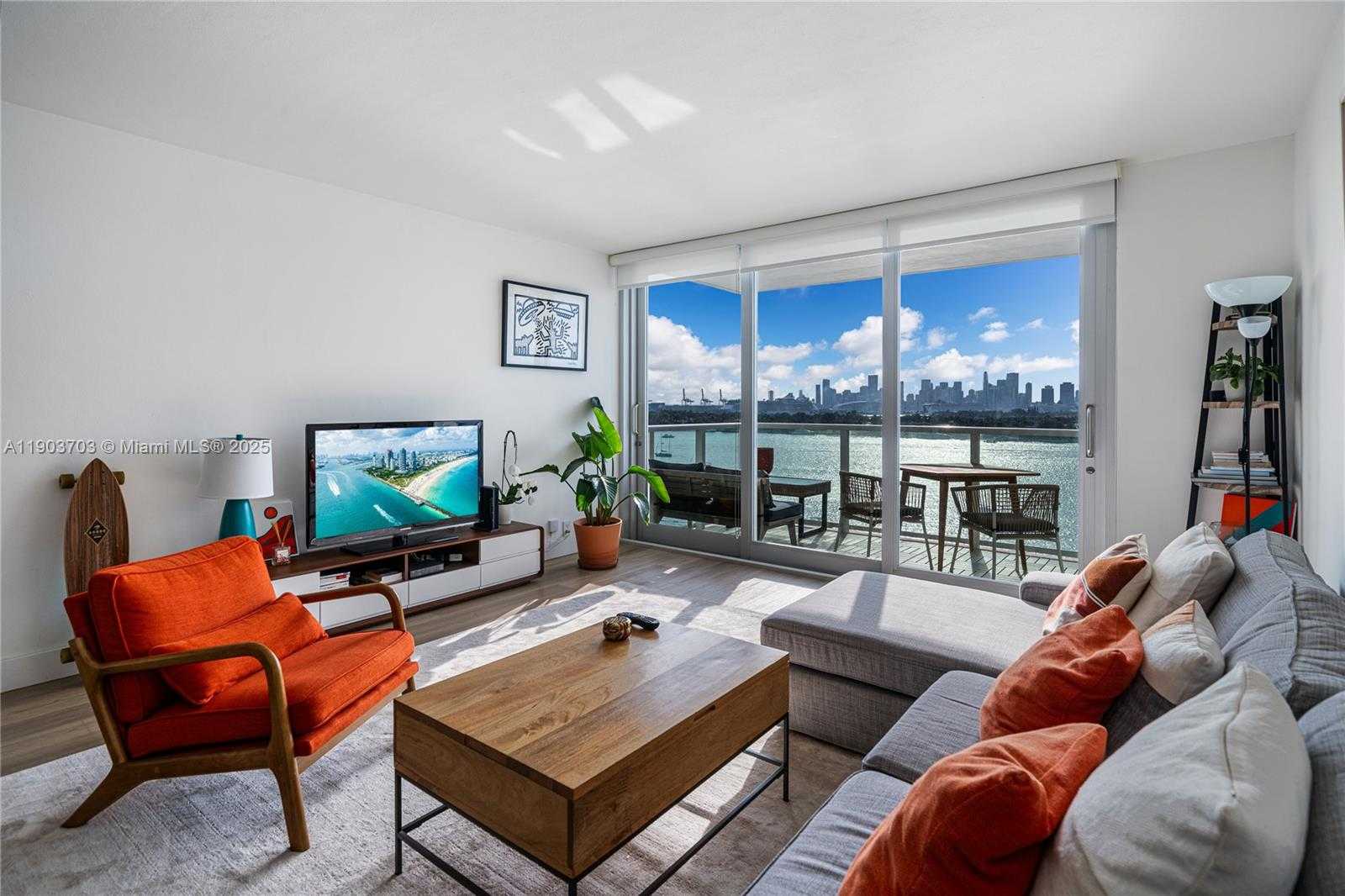 Small Image of 1000 WEST AVE #1116, Miami Beach Number 4