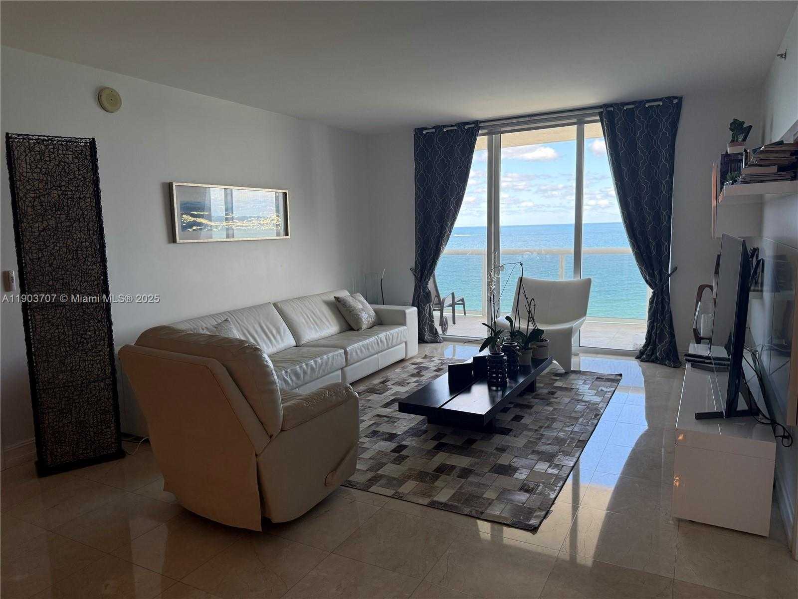 Small Image of 1850 SOUTH OCEAN DR #1702, Hallandale Beach Number 3