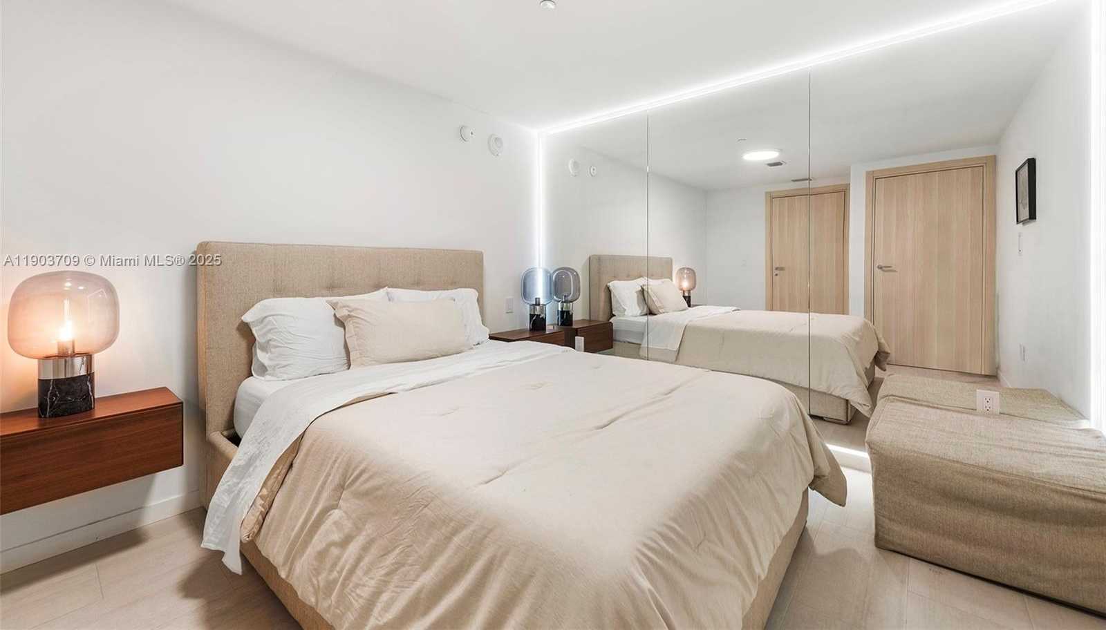 Imagen de Pequeño Objeto