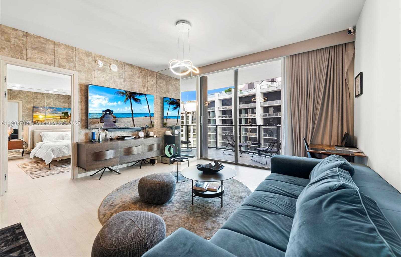 Imagen de Pequeño Objeto