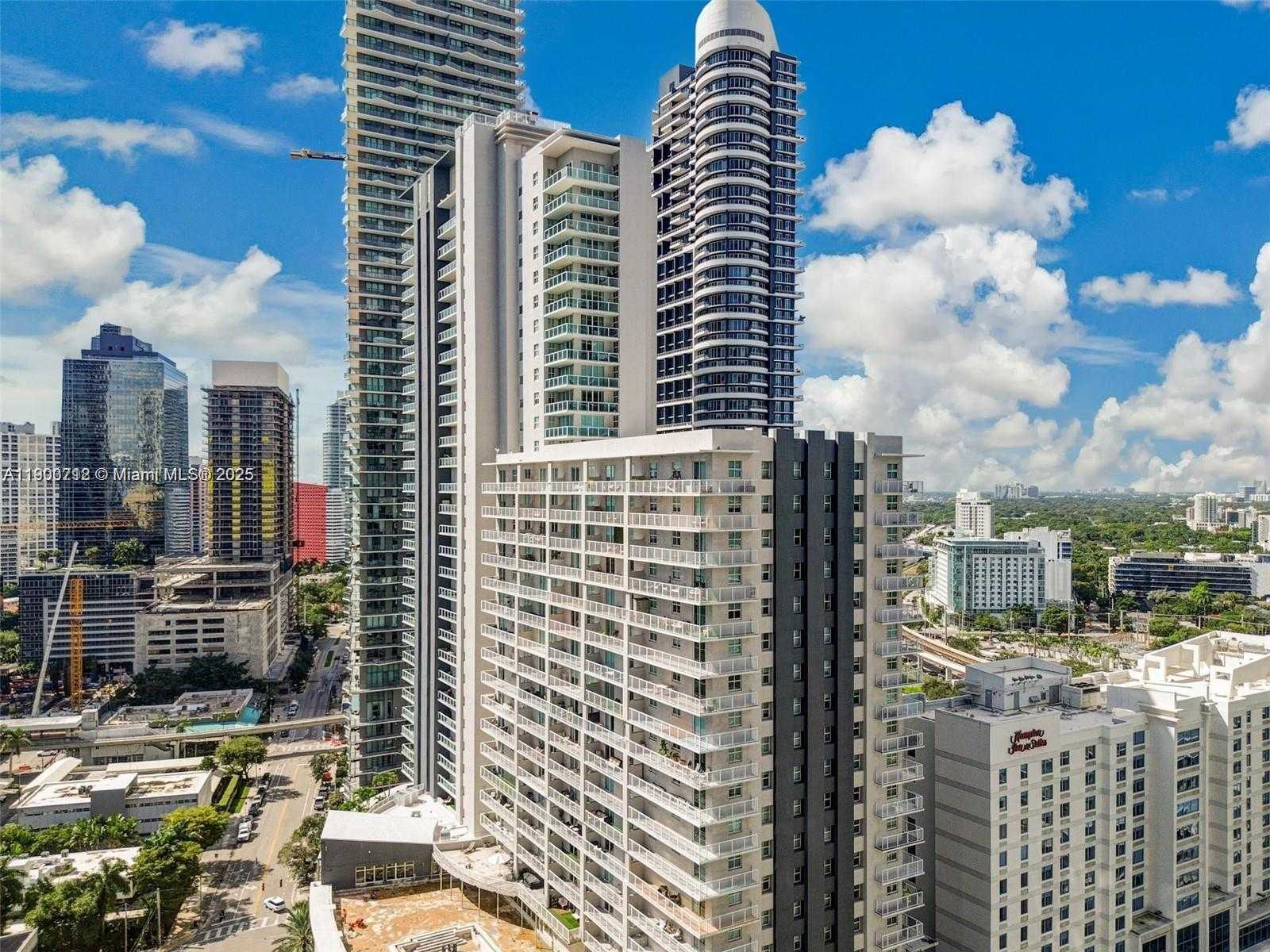 Small Image of 1250 SOUTH MIAMI AVE #2007, Miami Number 4