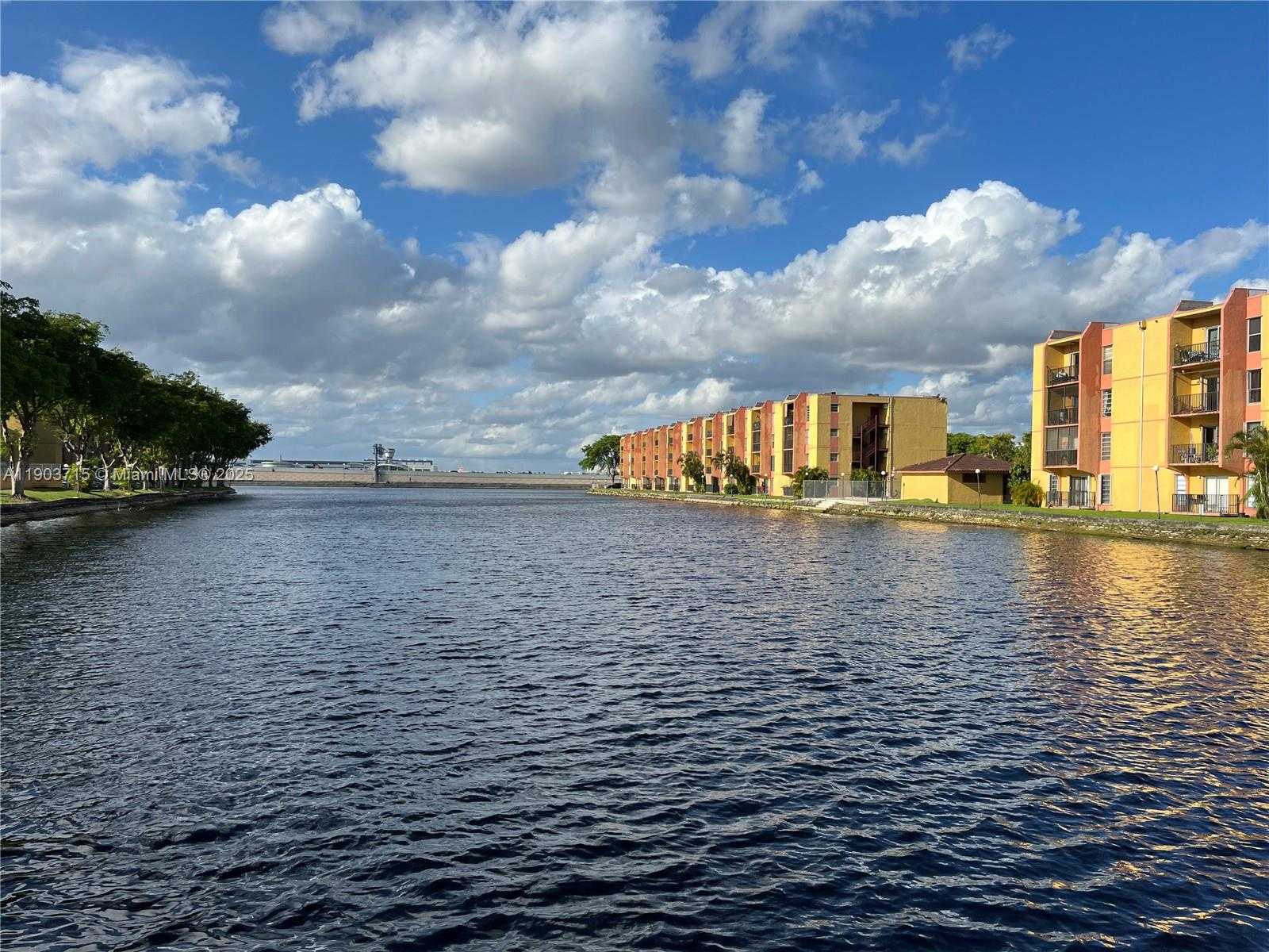 Small Image of 4801 NORTH WEST 7 ST #104-16, Miami Number 15