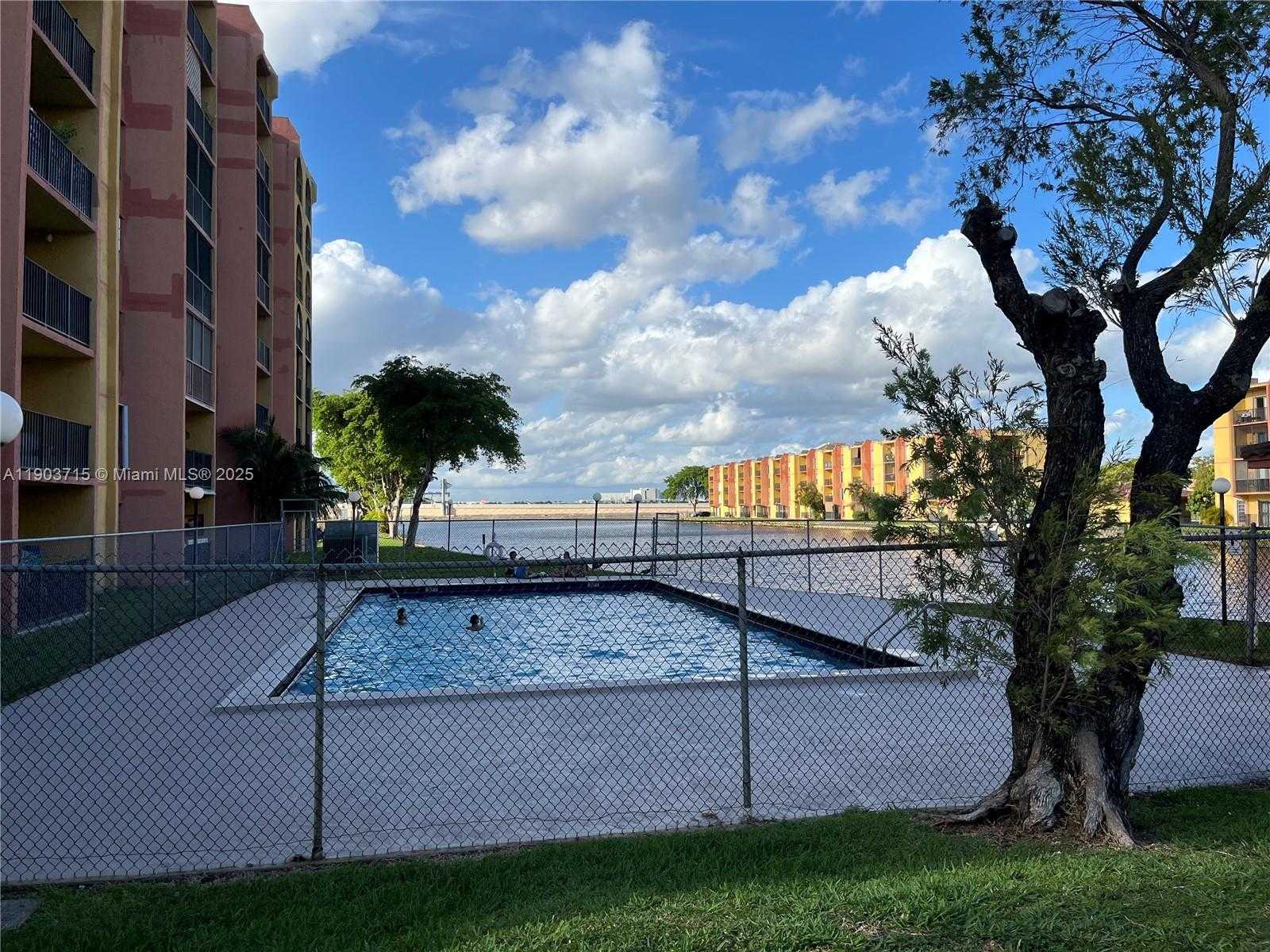 Small Image of 4801 NORTH WEST 7 ST #104-16, Miami Number 29