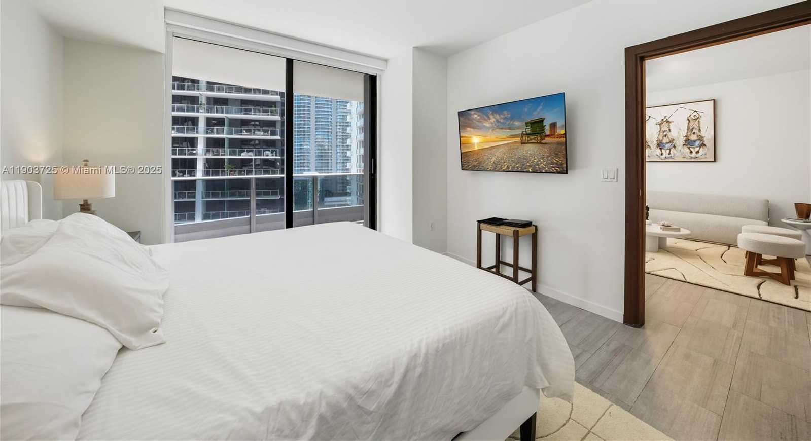 Imagen de Pequeño Objeto