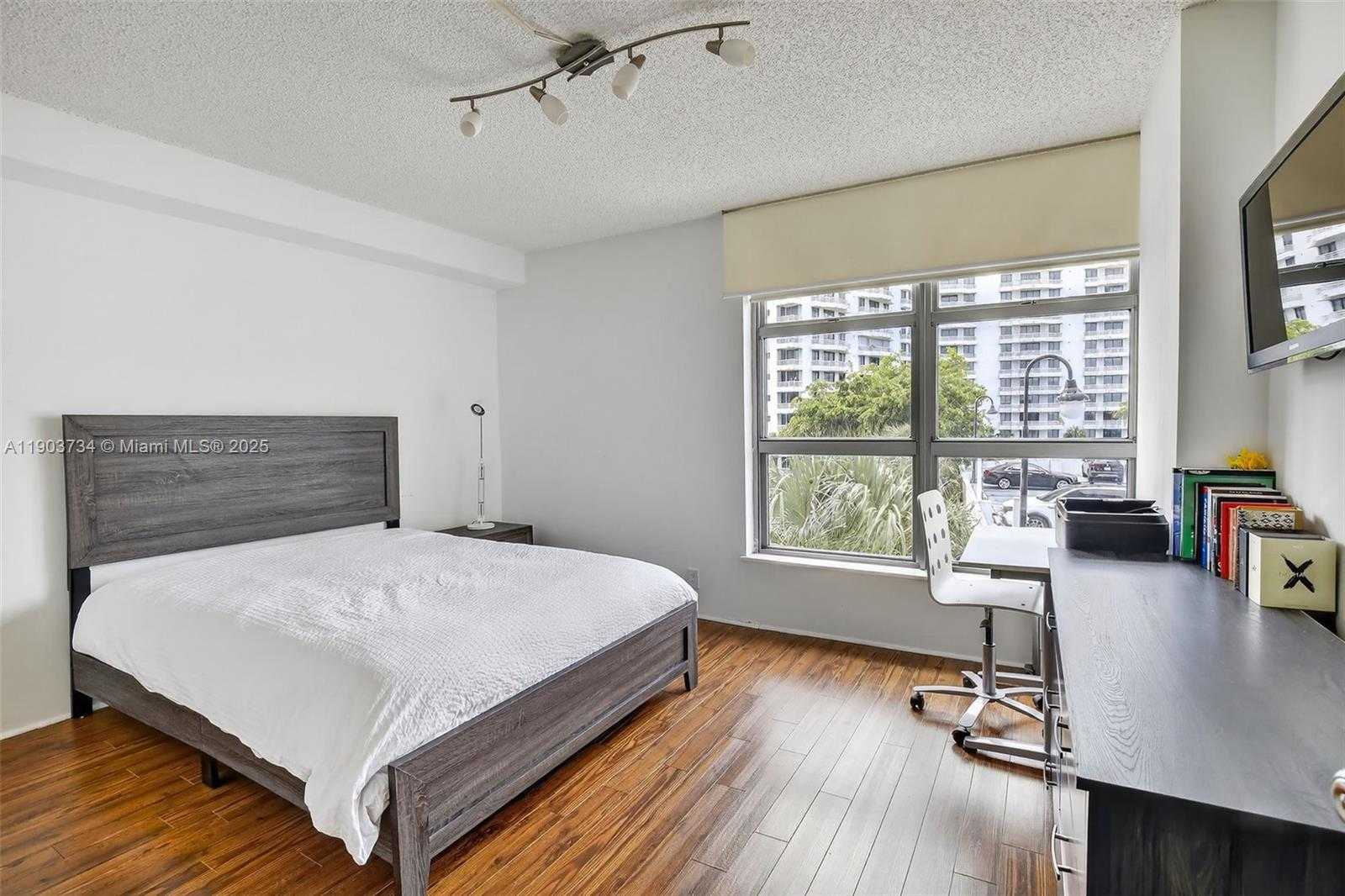 Small Image of 3400 NORTH EAST 192ND ST #505, Aventura Number 8