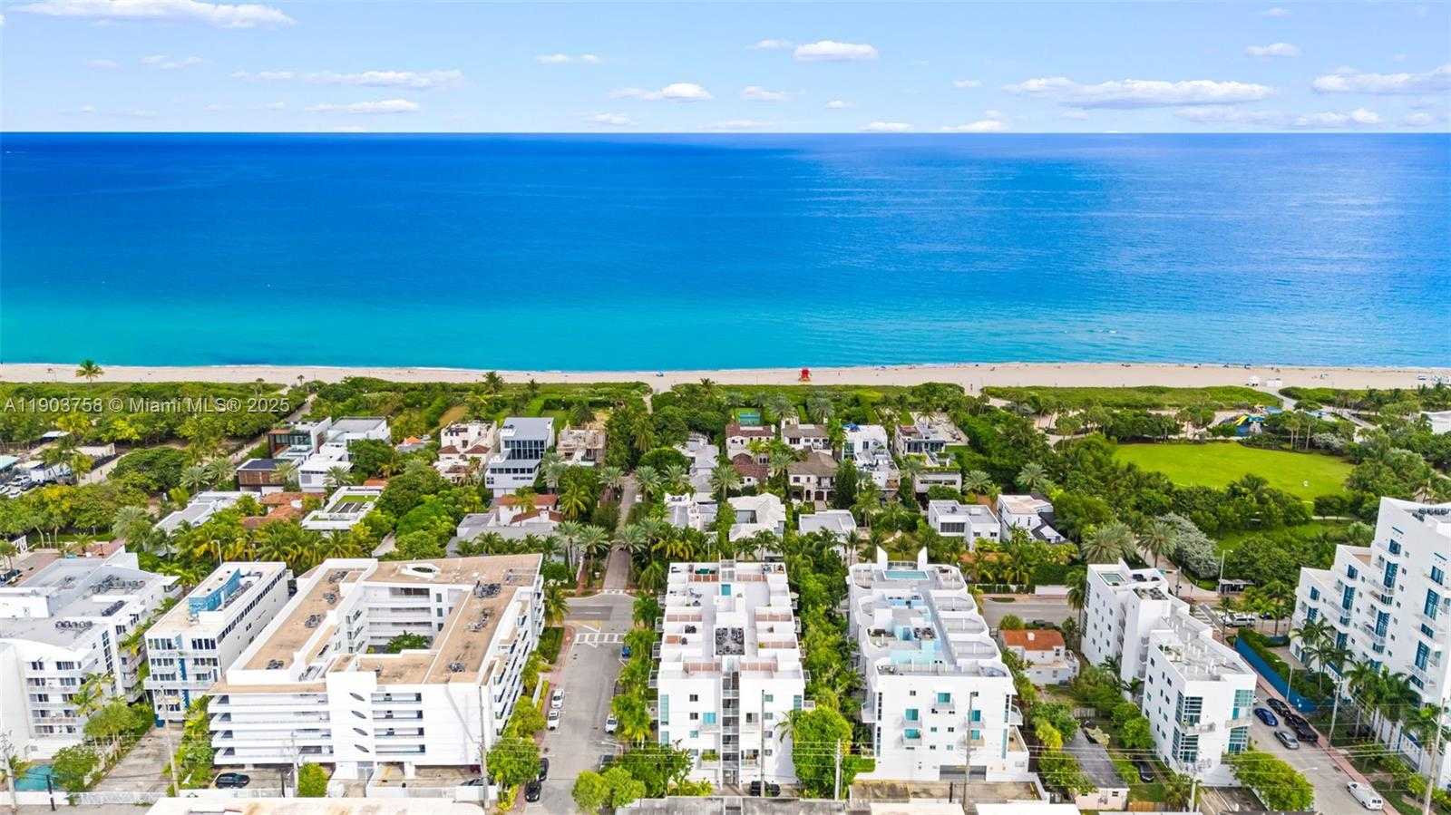 Small Image of 7744 COLLINS AVE #20, Miami Beach Number 31