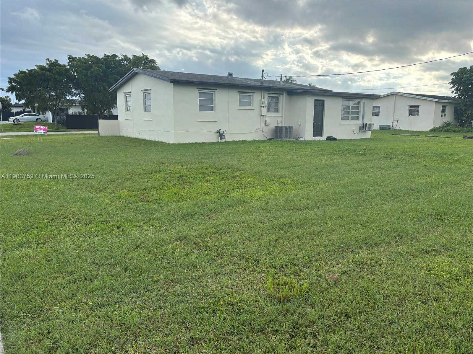 Imagen de Pequeño Objeto