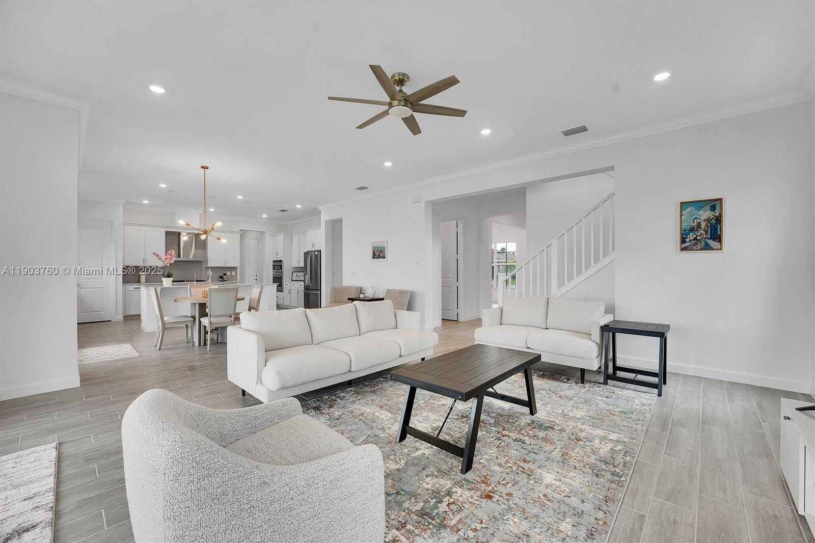 Imagen de Pequeño Objeto