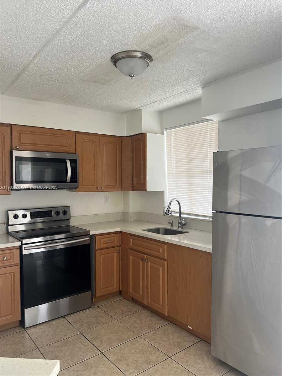 Small Image of 6175 NORTH WEST 186TH ST #303, Hialeah Number 22