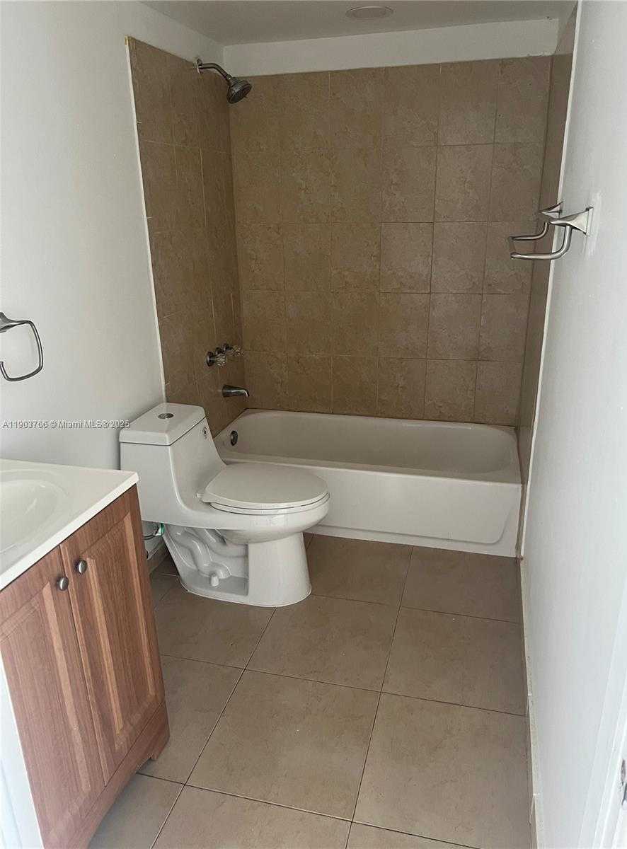 Small Image of 6175 NORTH WEST 186TH ST #303, Hialeah Number 26