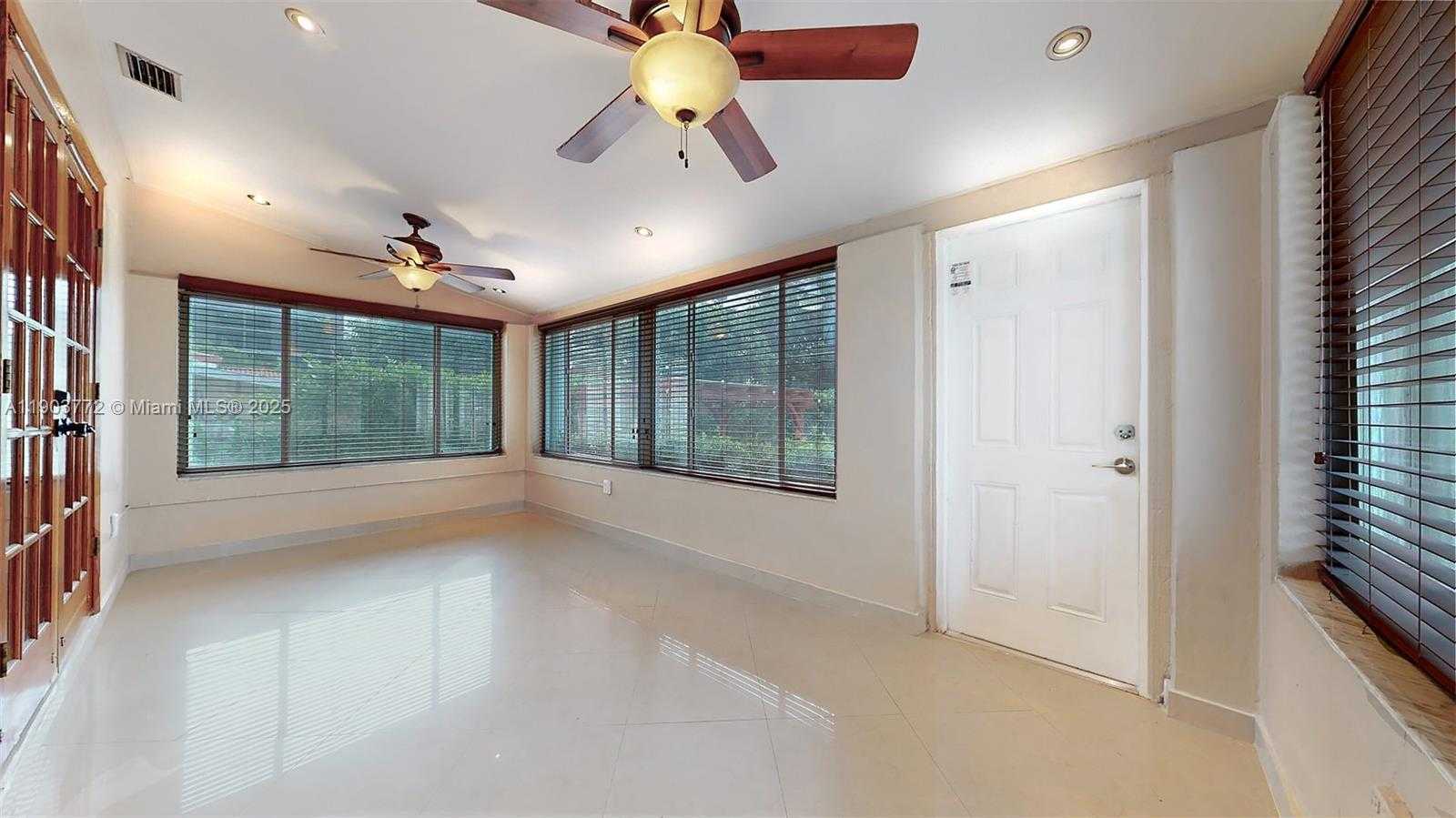 Small Image of 3770 SOUTH WEST 1ST ST, Miami Number 13