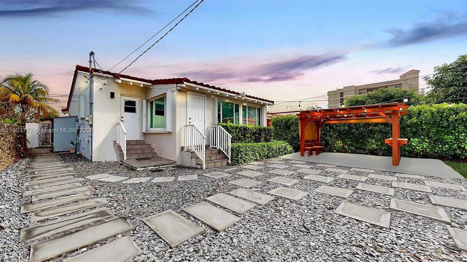 Small Image of 3770 SOUTH WEST 1ST ST, Miami Number 7