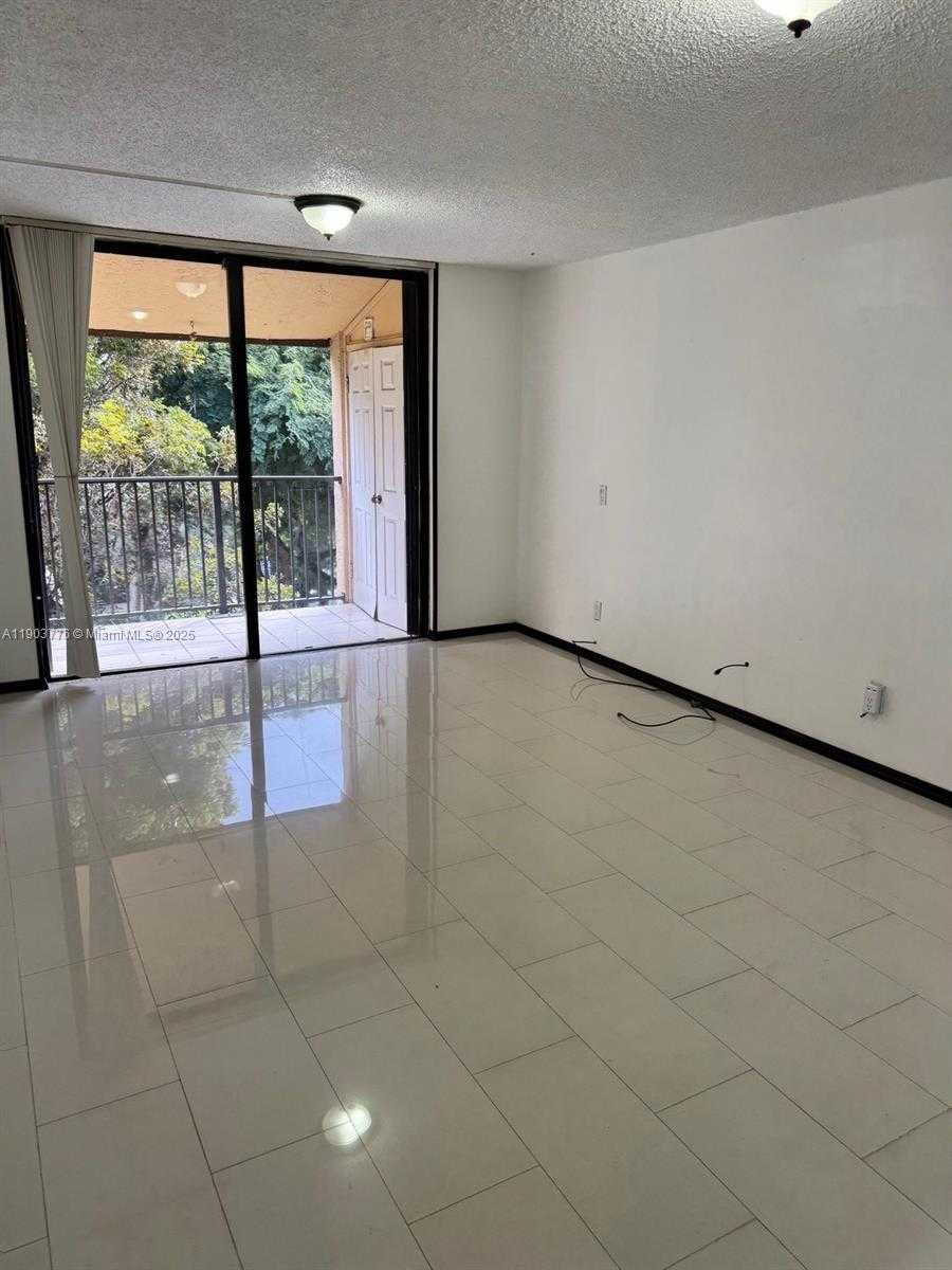 Small Image of 14301 NORTH KENDALL DR #404B, Miami Number 9