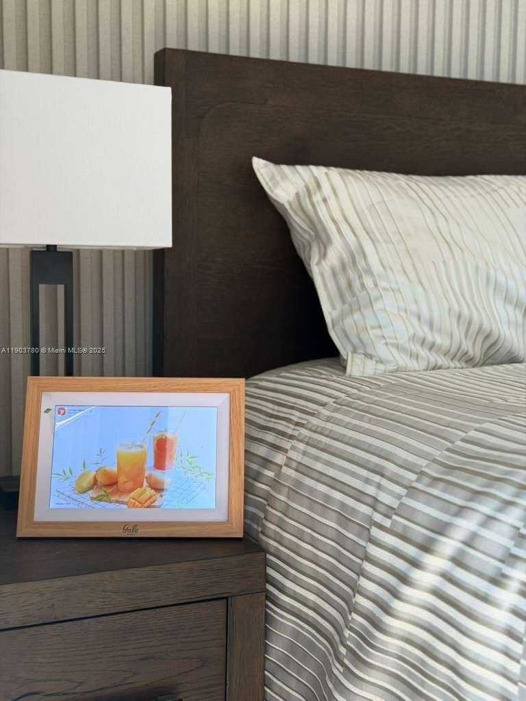 Small Image of 159 NORTH EAST 6TH ST #PH5014, Miami Number 14