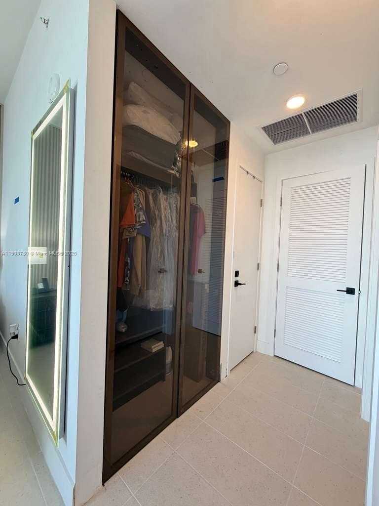 Small Image of 159 NORTH EAST 6TH ST #PH5014, Miami Number 26