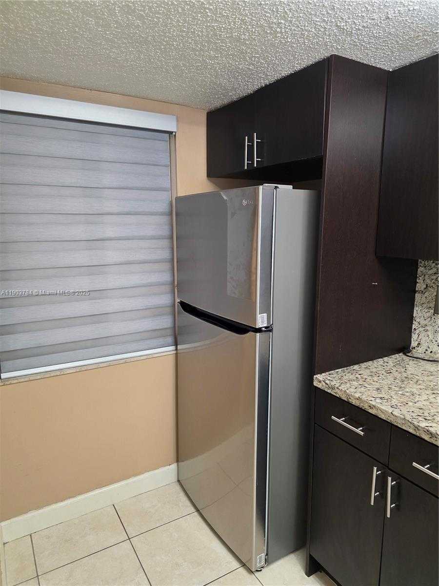 Small Image of 9917 WEST OKEECHOBEE RD #3-307, Hialeah Gardens Number 14