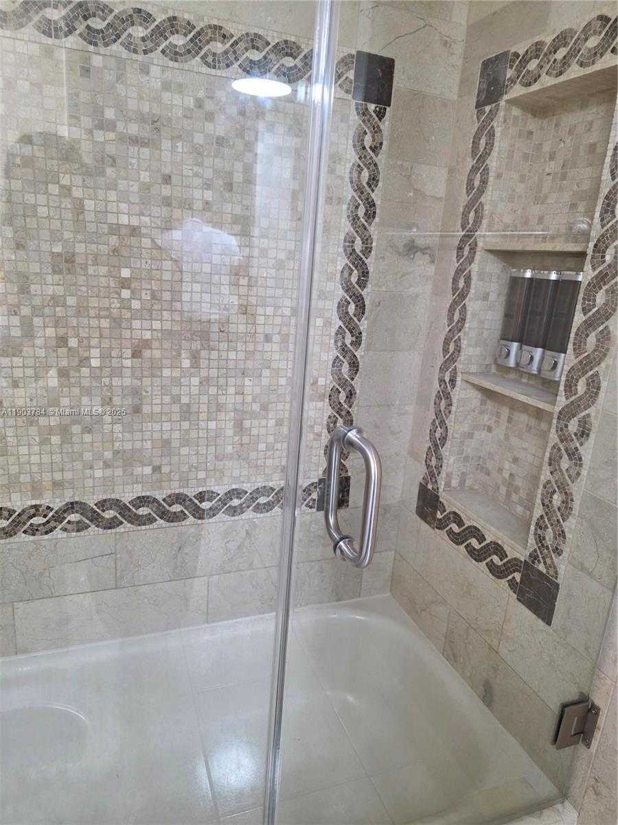 Small Image of 9917 WEST OKEECHOBEE RD #3-307, Hialeah Gardens Number 24