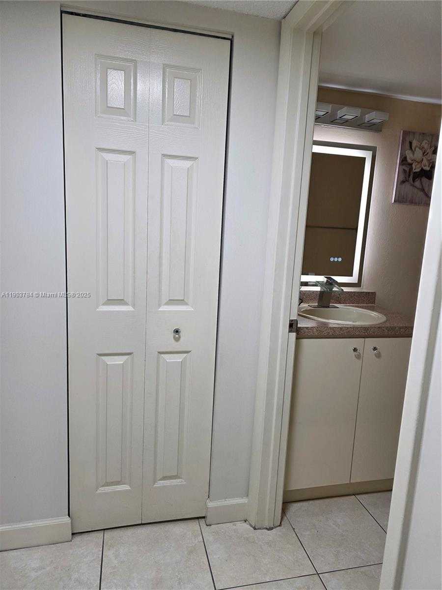 Small Image of 9917 WEST OKEECHOBEE RD #3-307, Hialeah Gardens Number 28