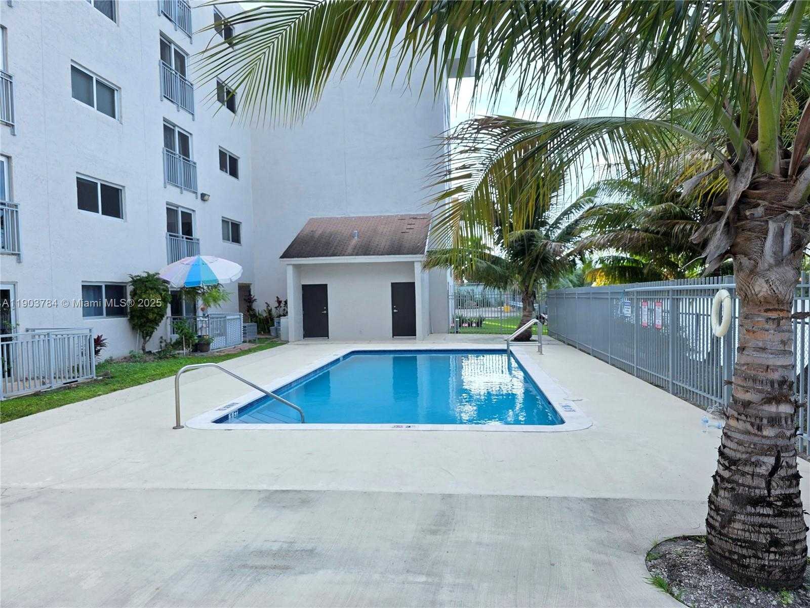 Small Image of 9917 WEST OKEECHOBEE RD #3-307, Hialeah Gardens Number 39