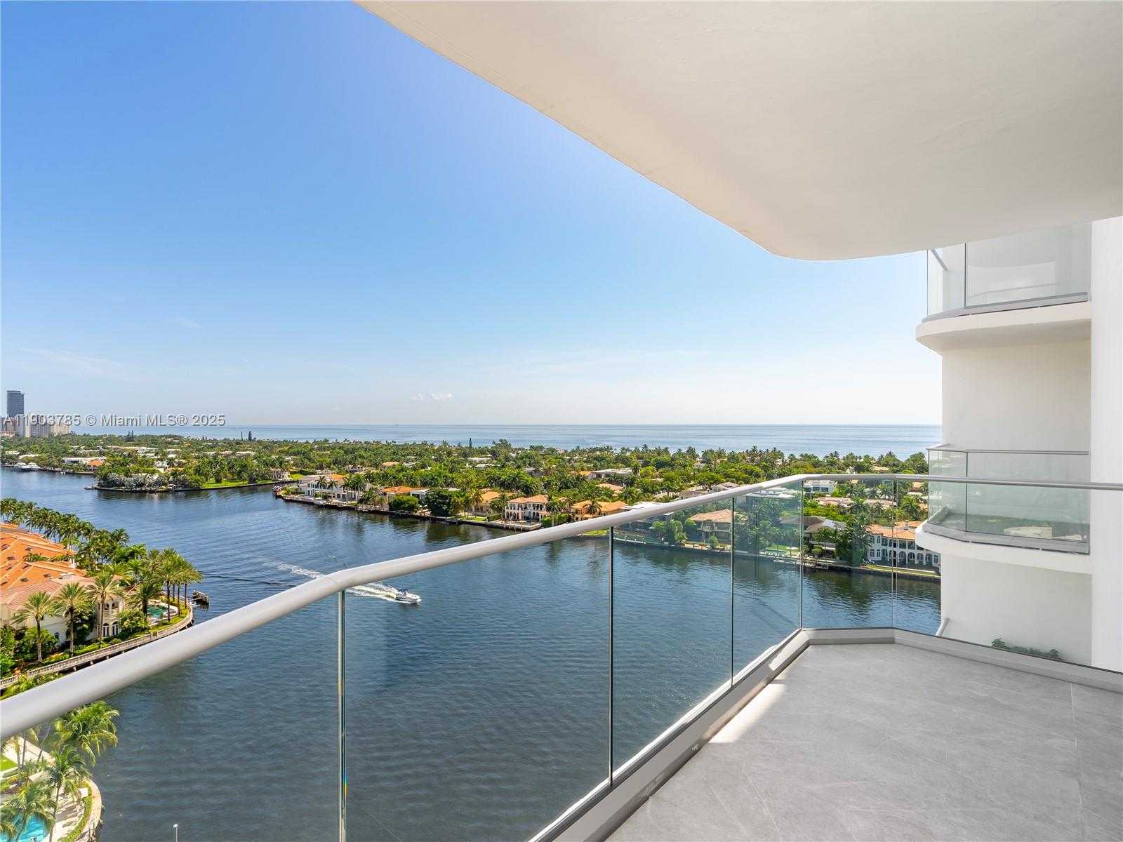 Small Image of 19707 TURNBERRY WAY #18K, Aventura Number 1