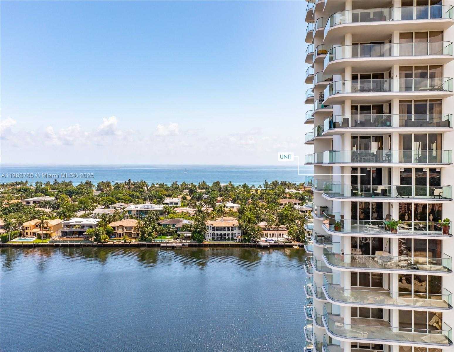 Small Image of 19707 TURNBERRY WAY #18K, Aventura Number 2