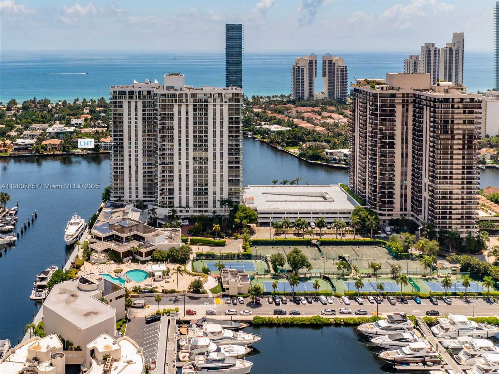 Small Image of 19707 TURNBERRY WAY #18K, Aventura Number 20