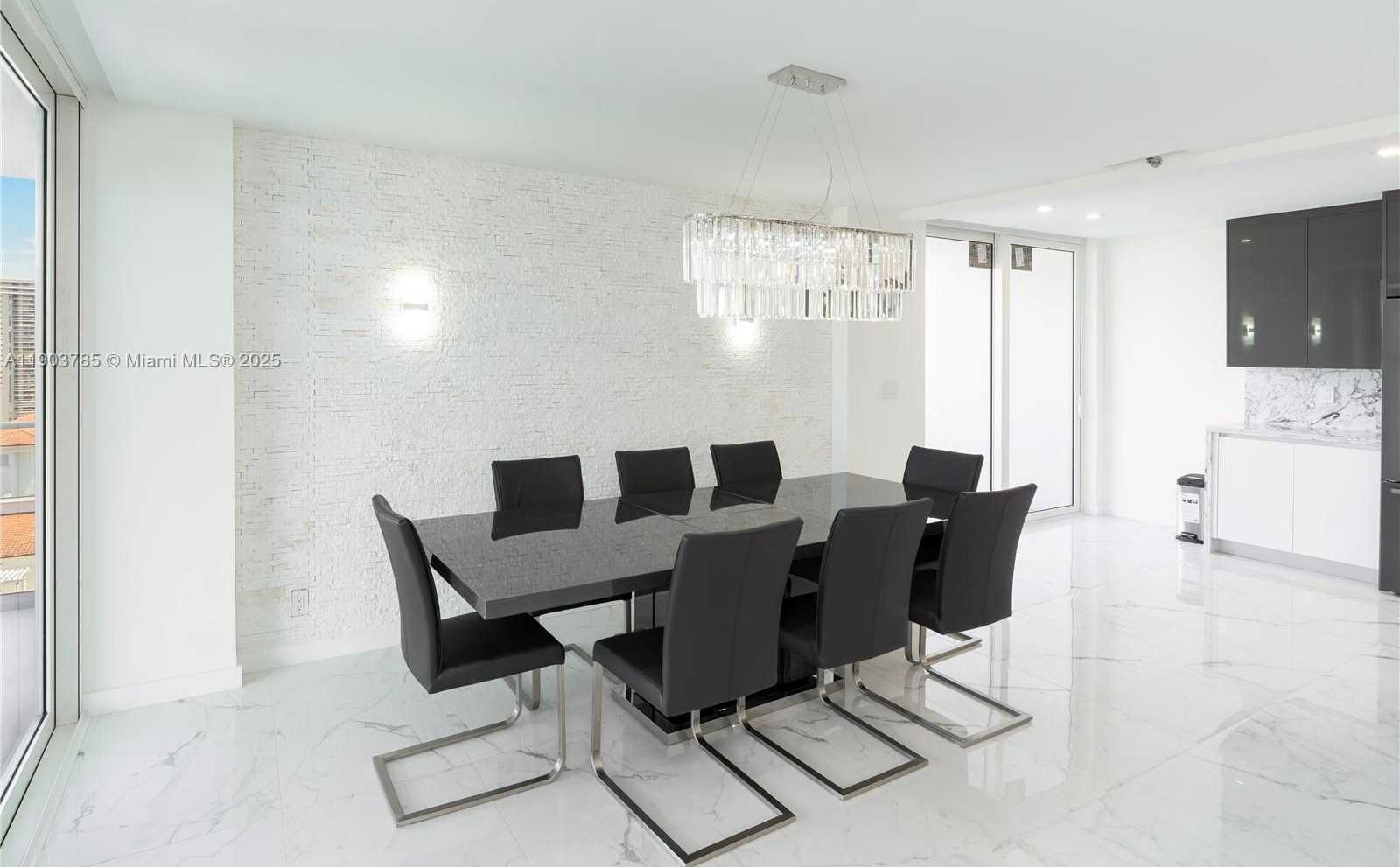 Small Image of 19707 TURNBERRY WAY #18K, Aventura Number 8