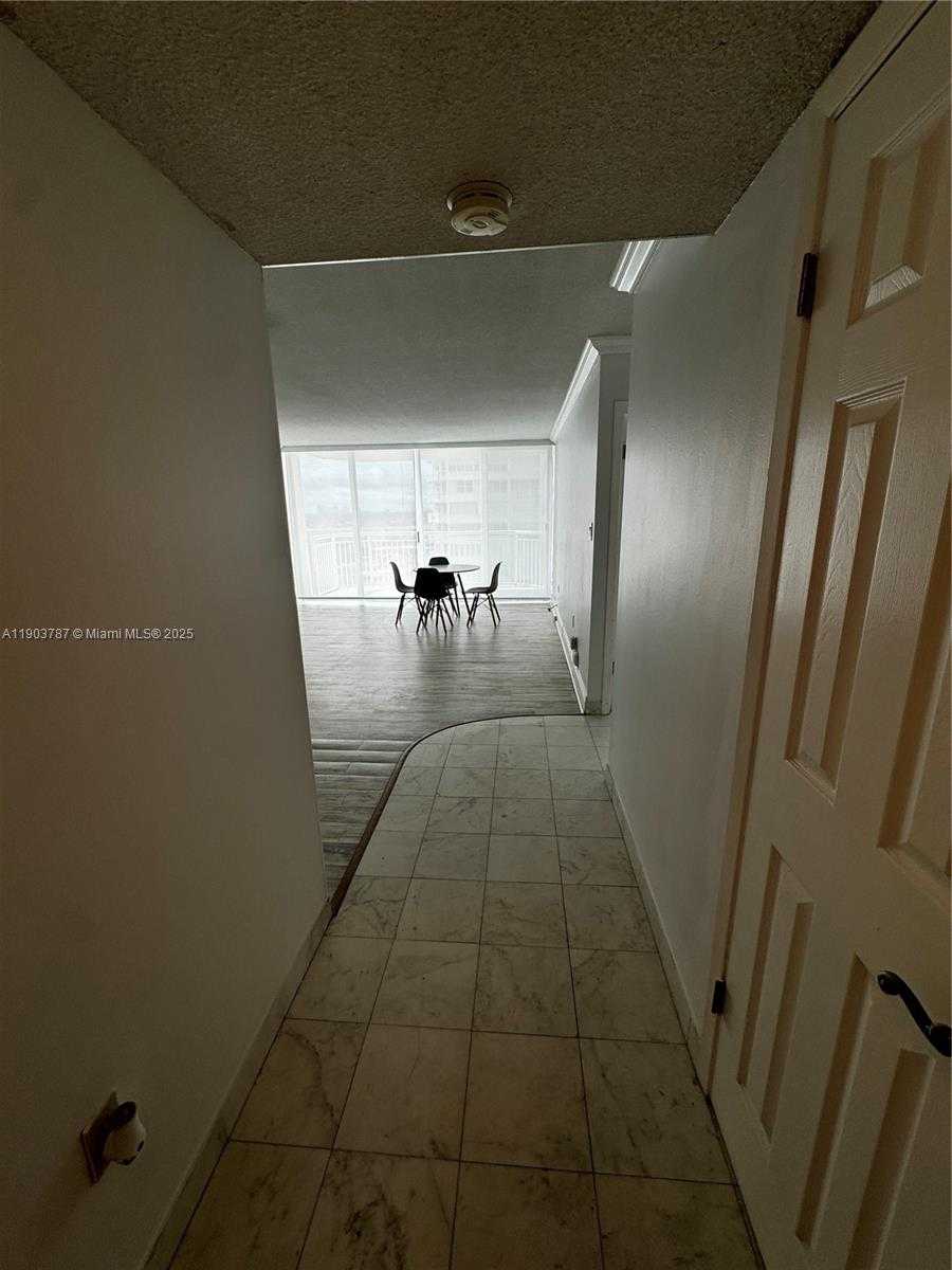 Small Image of 18061 BISCAYNE BLVD #1203, Aventura Number 9