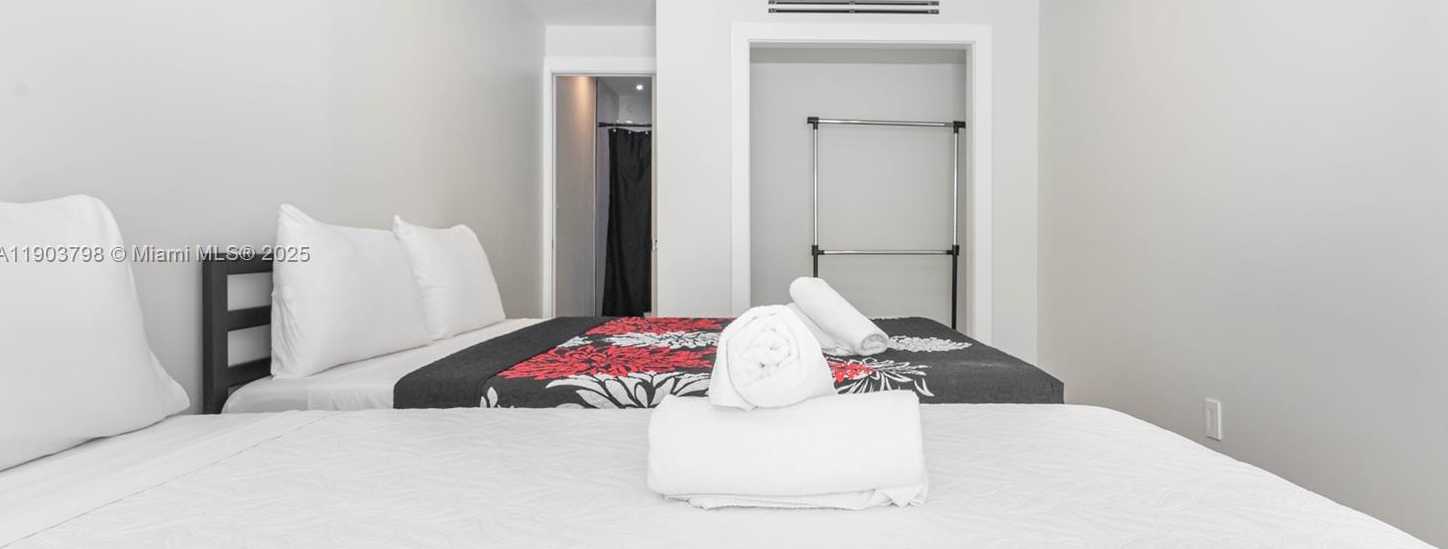 Small Image of 2360 SOUTH WEST 12TH ST, Miami Number 14