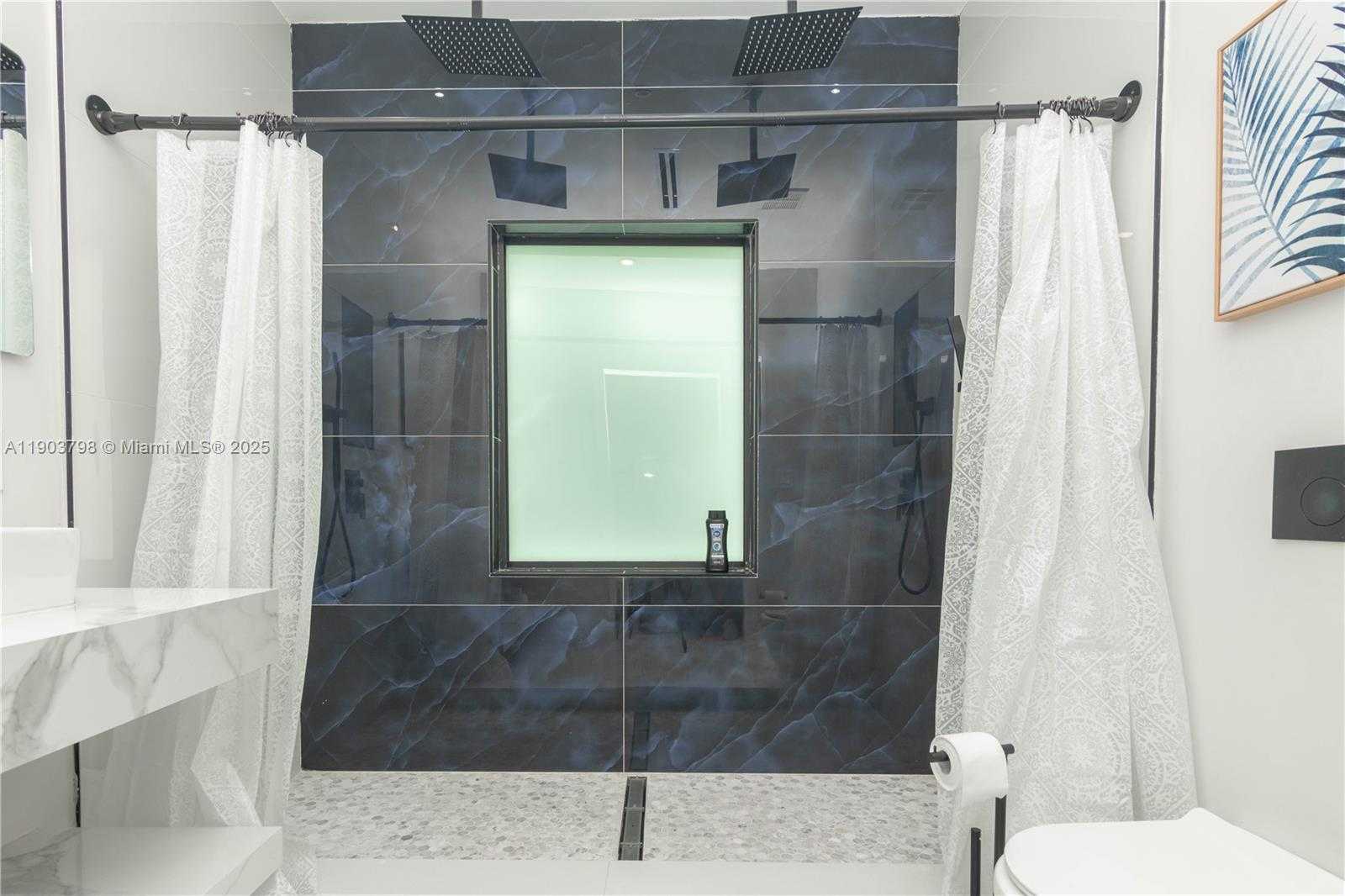 Small Image of 2360 SOUTH WEST 12TH ST, Miami Number 27