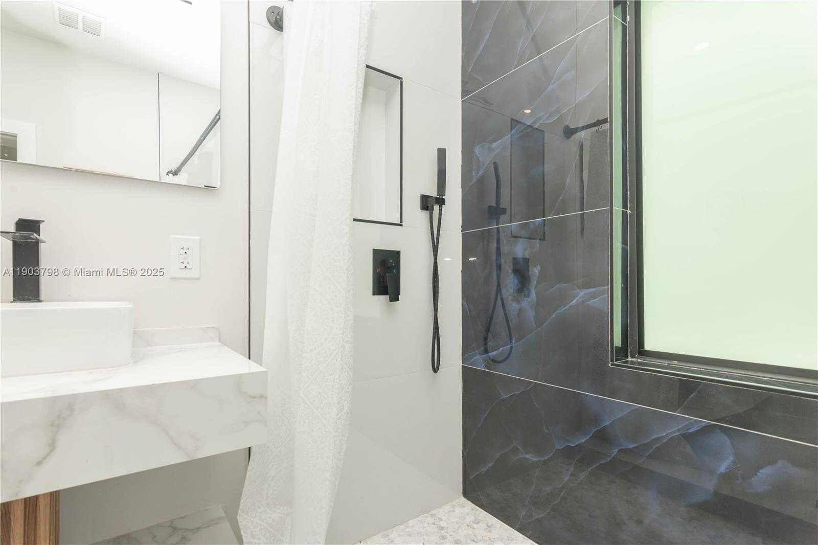 Small Image of 2360 SOUTH WEST 12TH ST, Miami Number 29