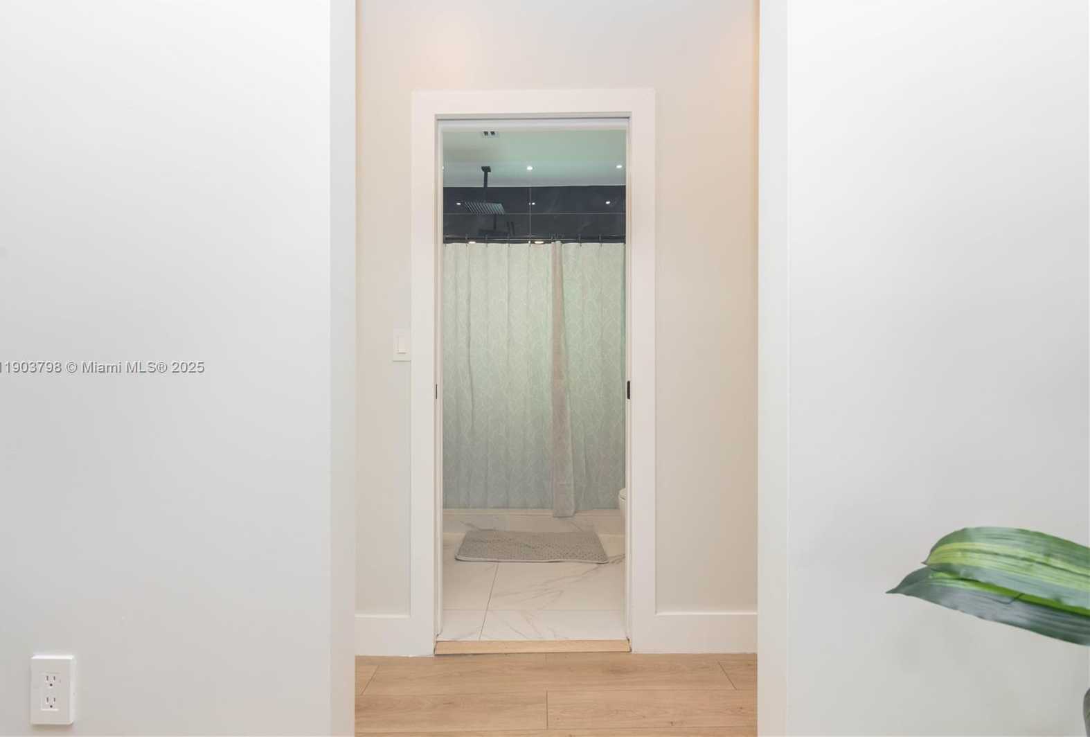 Small Image of 2360 SOUTH WEST 12TH ST, Miami Number 30