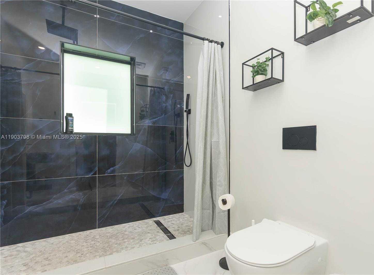 Small Image of 2360 SOUTH WEST 12TH ST, Miami Number 32