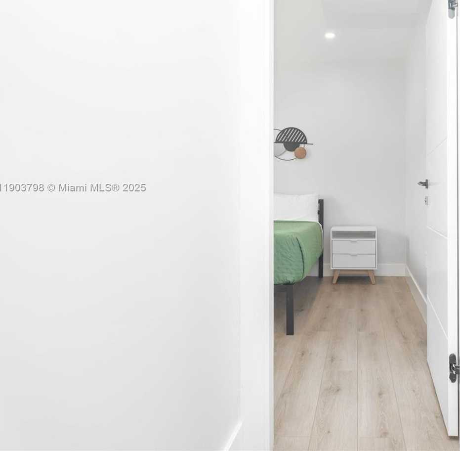 Small Image of 2360 SOUTH WEST 12TH ST, Miami Number 41