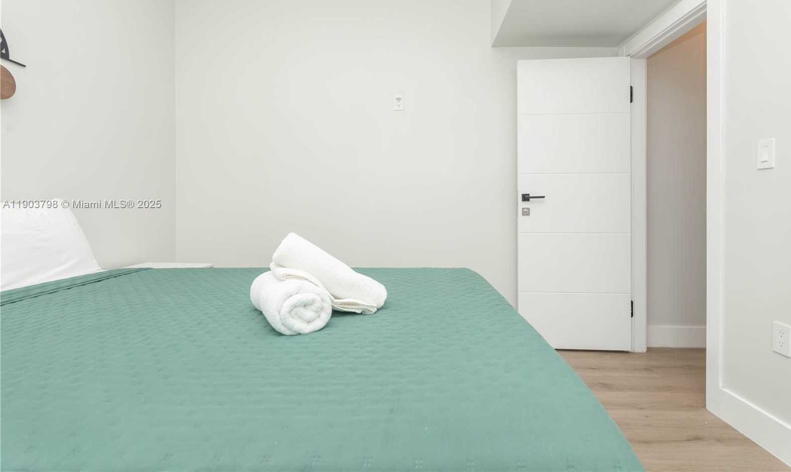 Small Image of 2360 SOUTH WEST 12TH ST, Miami Number 48