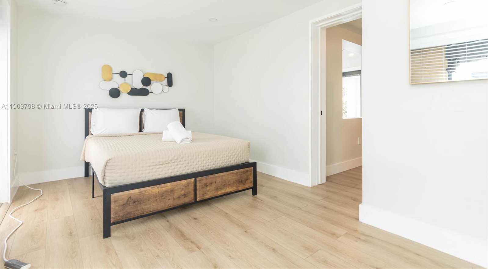 Small Image of 2360 SOUTH WEST 12TH ST, Miami Number 53