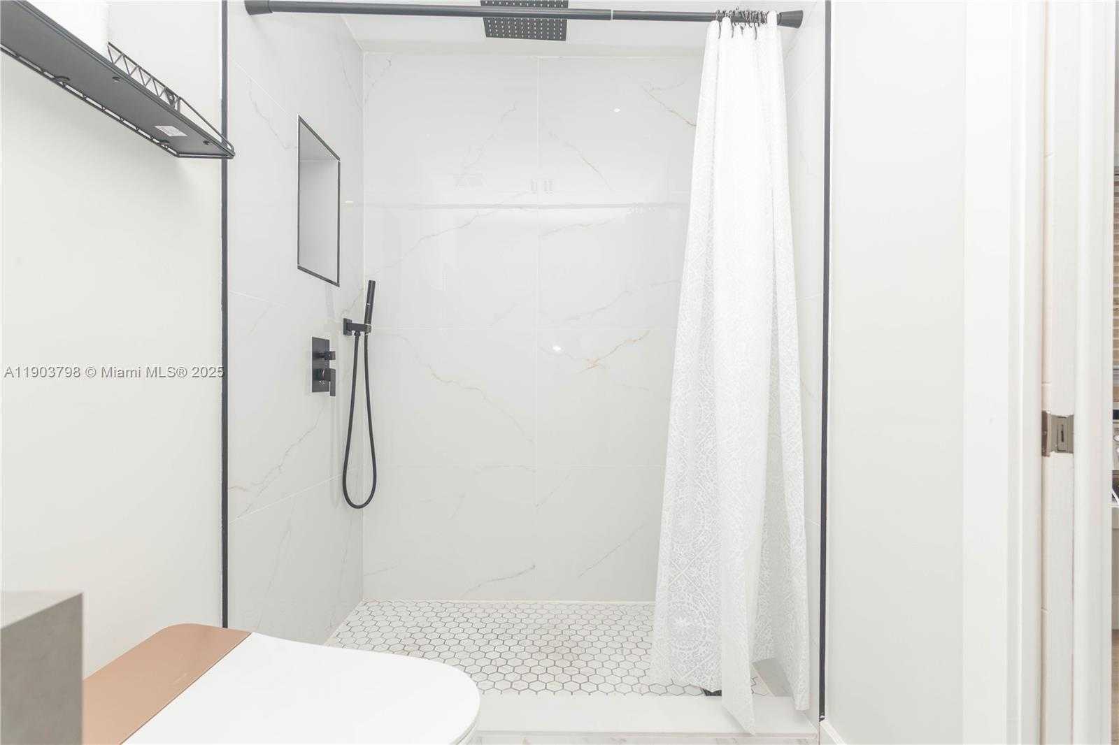 Small Image of 2360 SOUTH WEST 12TH ST, Miami Number 57