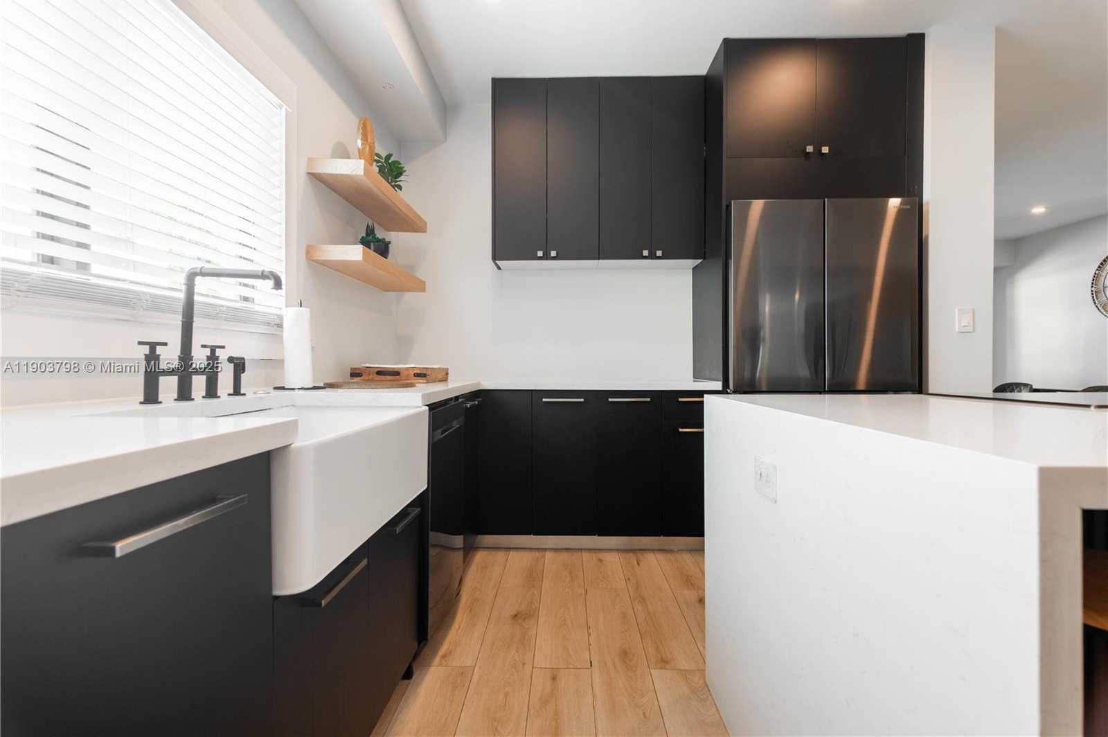 Small Image of 2360 SOUTH WEST 12TH ST, Miami Number 72