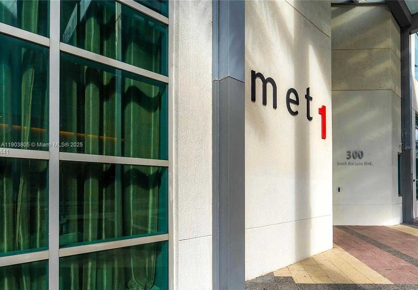 Small Image of 300 SOUTH BISCAYNE BLVD #L-1208, Miami Number 10
